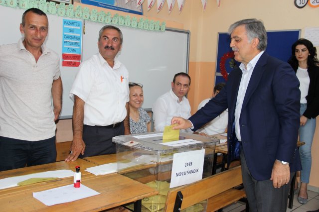 Tekrarlanan İstanbul seçimi Ekrem İmamoğlu'nun zaferiyle sonuçlandı! İşte tüm detaylar