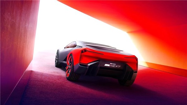 BMW'nin Göz Alıcı Konsept Otomobili Vision M Next Tanıtıldı
