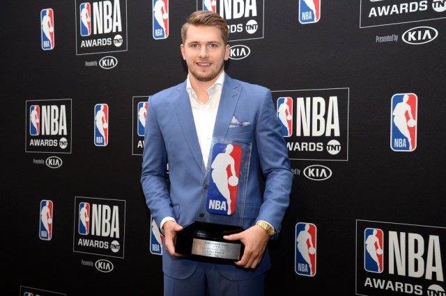 NBA'de sezonun MVP'si Giannis Antetokounmpo