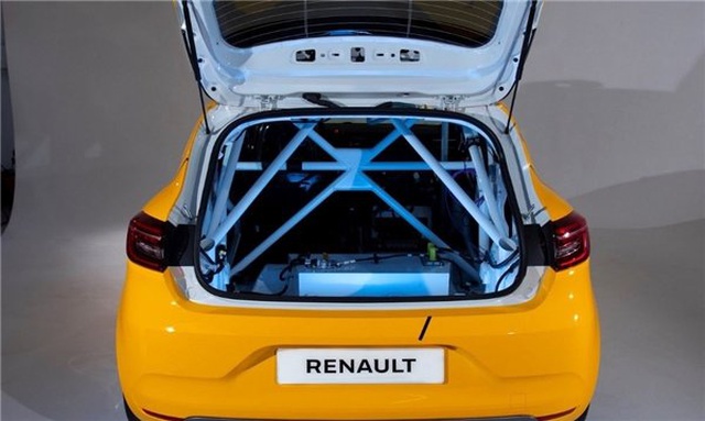 Renault Clio'nun Motor Sporları Versiyonları Duyuruldu