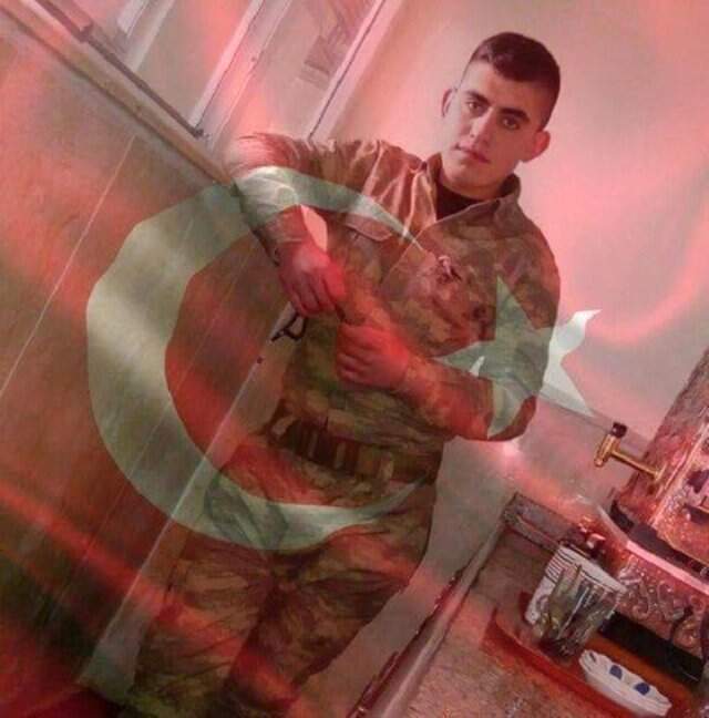 Suriye'de Zeytin Dalı Harekatı bölgesinden acı haber: 1 asker şehit, 5 asker yaralı <a class='keyword-sd' href='/suriye/' title='Suriye'>Suriye</a>'de Zeytin Dalı Harekatı bölgesinden acı haber: 1 asker şehit, 5 asker yaralı