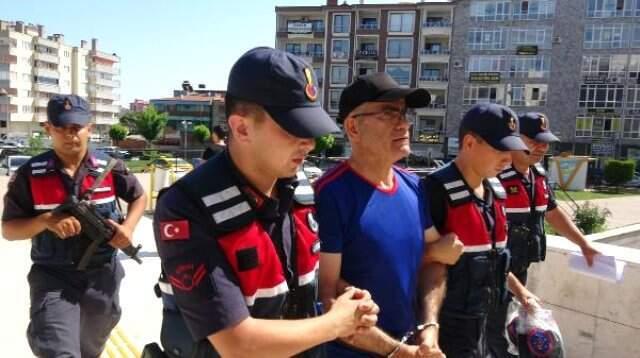 Cani baba, eşinin yerini söylemeyen kızına kaza yaptırıp, 11 kurşunla öldürdü