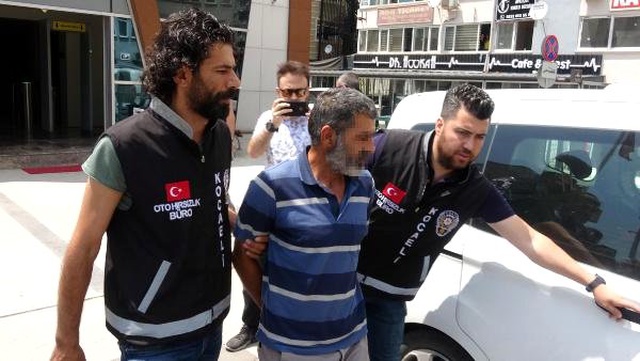 Hırsız, çaldığı tavukları polise satmaya çalışırken yakalandı