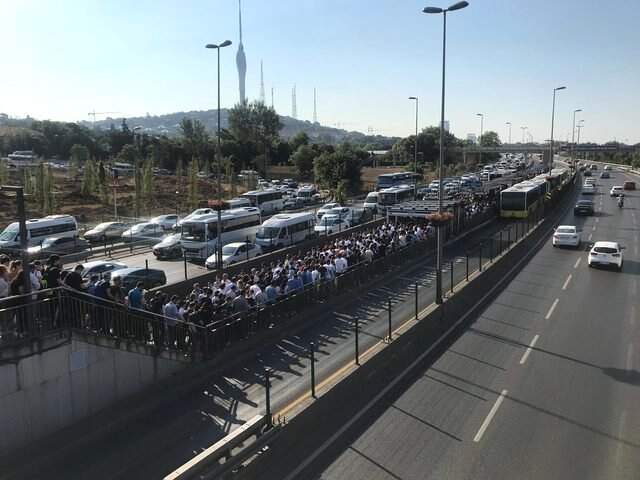 Ekrem İmamoğlu'ndan İstanbul'daki trafikle ilgili önemli açıklama: Müdahale edeceğiz Ekrem İmamoğlu'ndan İstanbul'daki trafikle ilgili önemli açıklama: Müdahale edeceğiz