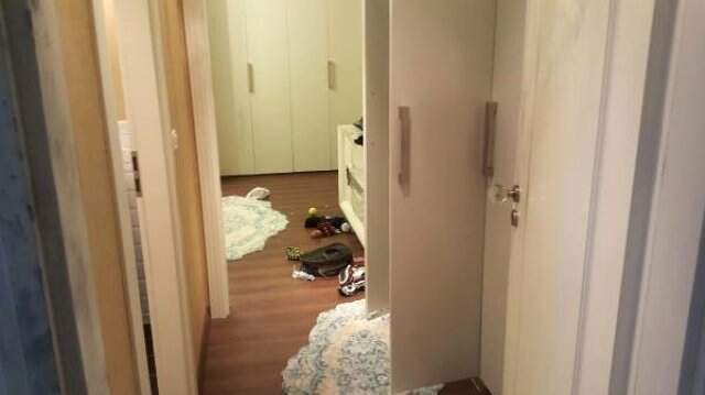 Bal satışıyla tanınan Ekrem İncel'in villasında soygun: 1.5 milyon dolarım çalındı Bal satışıyla tanınan Ekrem İncel'in villasında soygun: 1,5 milyon dolarım çalındı