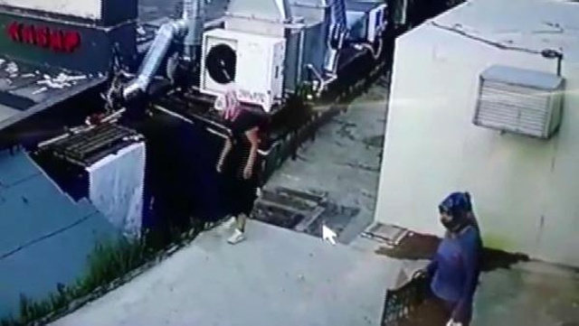 Etekli erkek hırsız kıskıvrak yakalandı