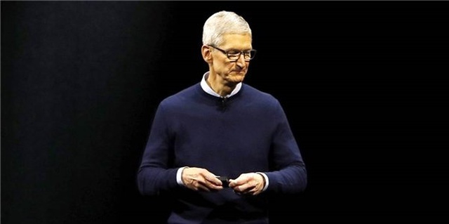 Apple <a class='keyword-sd' href='/ceo/' title='CEO'>CEO</a>'su Tim Cook: Yeni Tasarımlarımızı Görünce Aklınızı Kaçıracaksınız