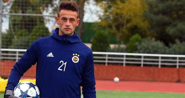 BAK Spor, Fenerbahçe'nin yıldız adayı Kaan Parıltan'ı transfer etti BAK <a class='keyword-sd' href='/Spor/' title='Son Dakika Spor, Son Dakika Spor Haberleri, Spor Son Dakika'>Spor</a>, Fenerbahçe'nin yıldız adayı Kaan Parıltan'ı transfer etti