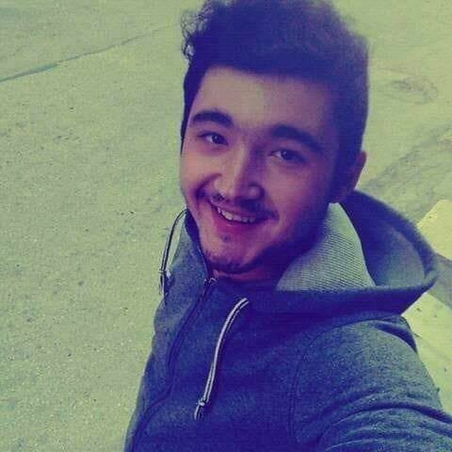 50 lira için 19 yaşındaki gencin kafasına çakı sapladı! Korkunç cinayet kamerada