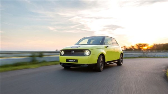Honda'nın Elektrikli Aracı Honda E'nin Teknik Detayları ve Yeni Fotoğrafları Yayınlandı