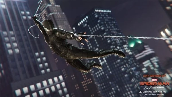 Spider-Man: Far From Home'daki Yeni Kostümler, PS4 Oyununa Ücretsiz Olarak Geliyor