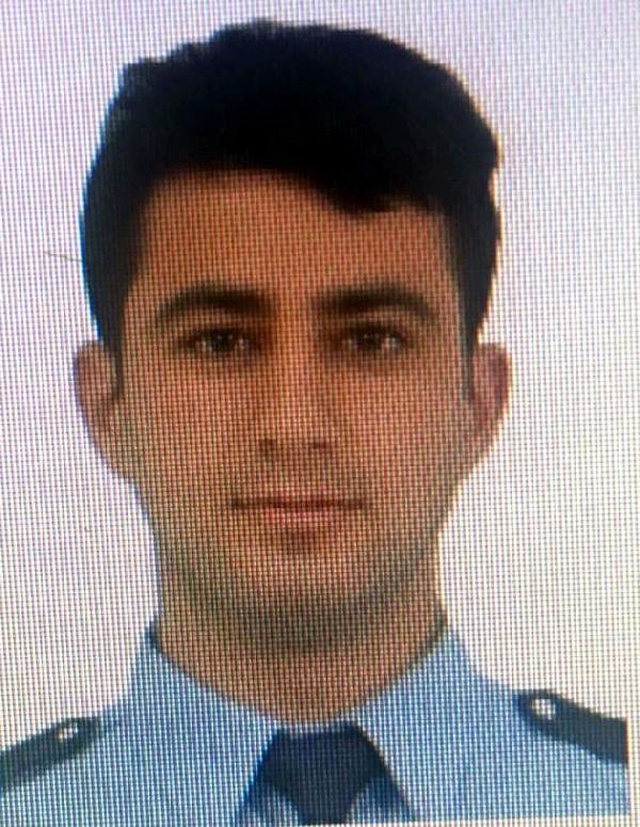 Genç polis tabancasını temizlerken canından oldu