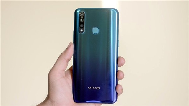Infinity-O Ekranlı Vivo Z1 Pro Tanıtıldı: İşte Fiyatı ve Özellikleri
