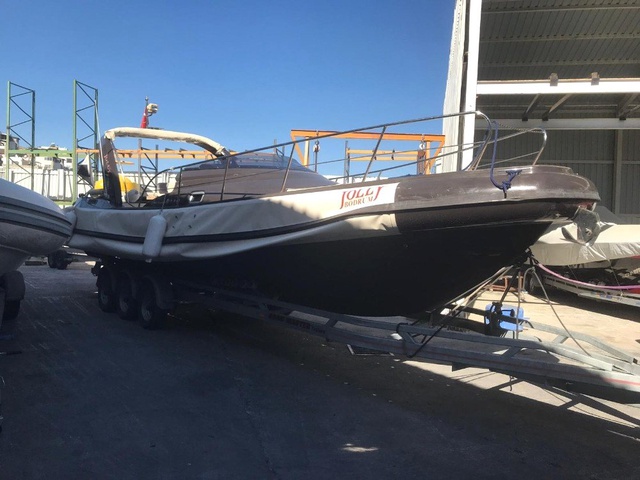  <a class='keyword-sd' href='/bodrum/' title='Bodrum'>Bodrum</a>'da, jet skili hırsızlar iş adamlarının yatlarına dadandı