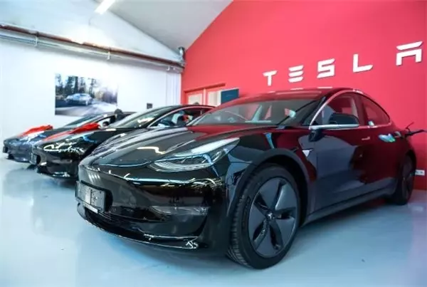 Tesla, İkinci Çeyrekte Ürettiği Araç Sayısıyla Rekor Kırdı