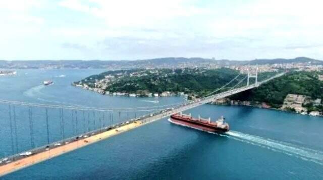 FSM'deki asfalt yenileme çalışması havadan görüntülendi