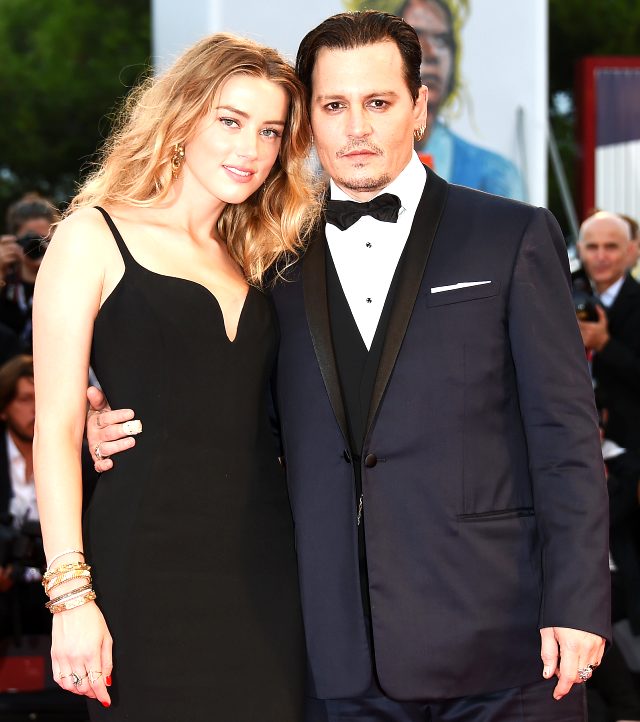 Johnny Depp'in eski eşi Amber Heard'ın, oyuncu James Franco ile asansörde görüntüleri ortaya çıktı