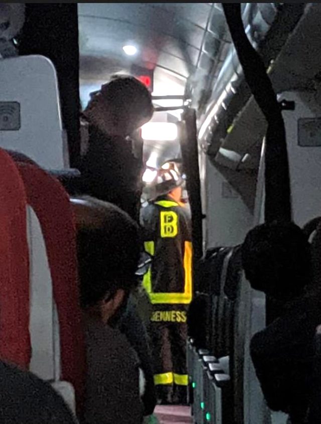 New York'tan kalkan uçakta yangın paniği! Acil iniş yaptı