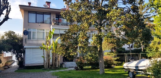 Bir yalı için 140 milyon lira istenen İstanbul Boğazı'nda son 9 ayda 7 yalı satıldı!