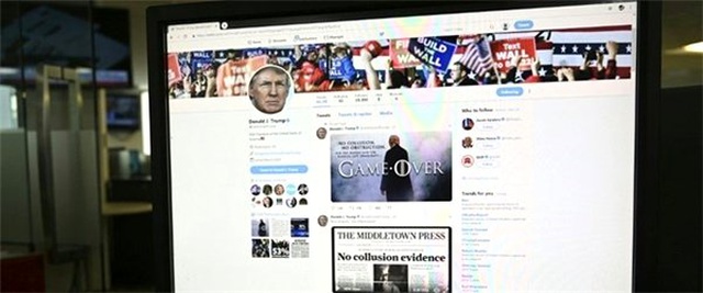 ABD Başkanı Donald Trump'ın Twitter Kullanıcılarını Engellemesi Yasaklandı