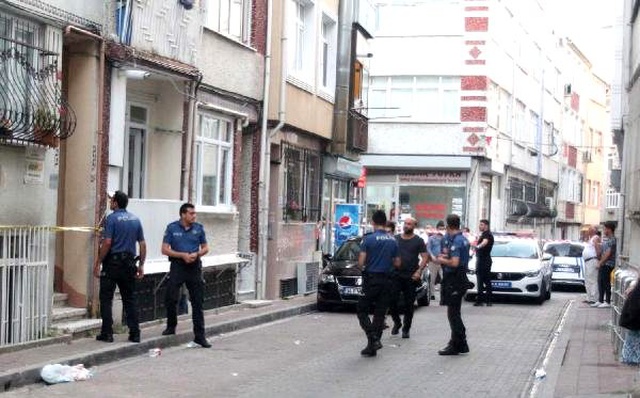 İstanbul'un göbeğinde, Çinli kadının boğazını kesip evini ateşe verdiler