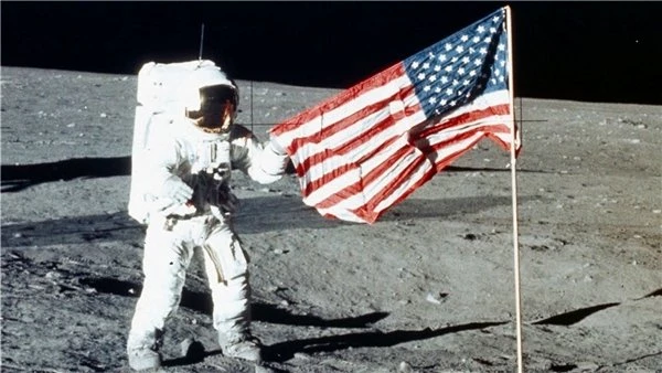 ABD'nin 50 Yıl Önce Ay'a İnsan Yollamaktaki Amacı Neydi?