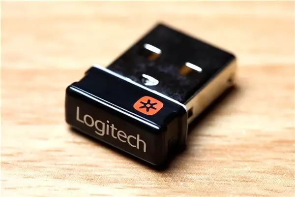 Logitech'in Kablosuz Bağlantı Sağlayan USB'lerinde Güvenlik Açığı Tespit Edildi