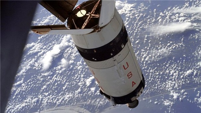 <a class='keyword-sd' href='/nasa/' title='NASA'>NASA</a>'nın Apollo Görevinde Kullanılan Bilgisayarla Bitcoin Madenciliği Denendi