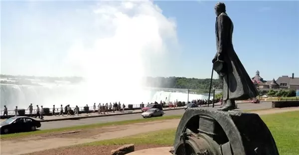 Nikola Tesla'nın Trajik Hayatı, Buluşları ve Gelecek Tahminleri