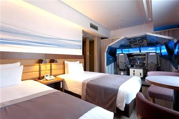 Havacılık Tutkunları İçin Özel Olarak Tasarlanan Otel Odası
