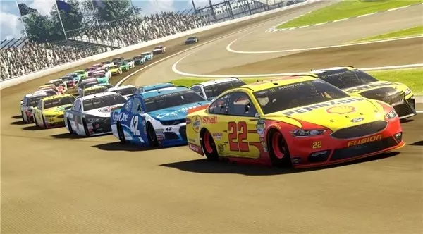 NASCAR Heat 4'ten İlk Resmi Oynanış Videosu Geldi
