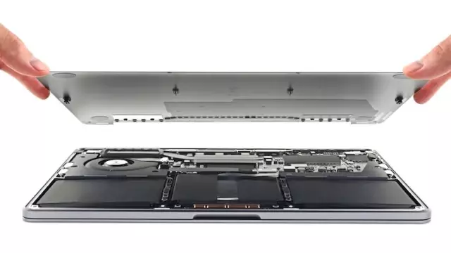 Sessiz Sedasız Satışa Sunulan Yeni MacBook Pro, Daha Büyük Bataryayla Geliyor