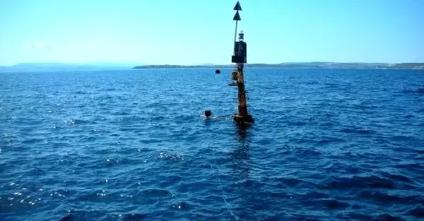 İzmirli iş insanı uyardı: Çeşme'deki batık faciaya neden olabilir