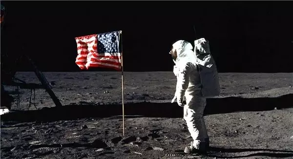 Apollo 11 Görüntülerinin Neden Sahte Olmadığı Açıklandı