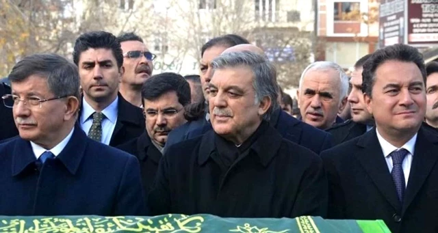 Perinçek: FETÖ'nün siyasi ayağı Ali Babacan'dır