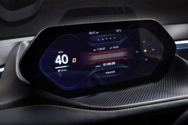 Lotus'un 2 bin beygirlik otomobili Evija'nın tanıtımı yapıldı! 130 adet üretilecek aracın fiyatı 12 milyon TL'nin üzerinde