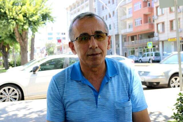 Termometreler 42 dereceyi gösterdi, asfalt eridi. Termometrelerin 42 dereceyi gösterdiği Diyarbakır'da asfalt eridi