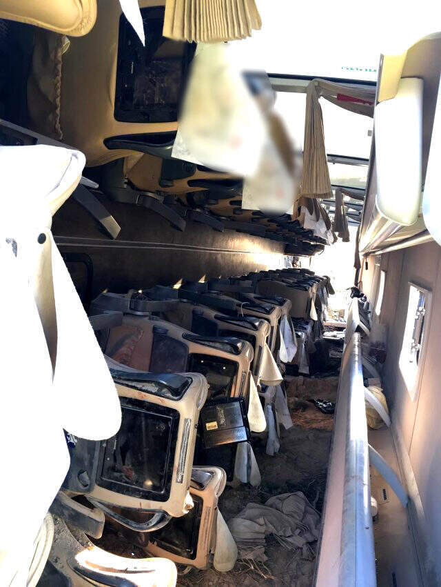 Şehirler arası yolcu otobüsü kaza yaptı: 13 yaralı Şehirler arası yolcu otobüsü kaza yaptı: 13 yaralı