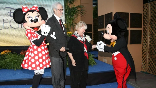 Minnie Mouse'u seslendiren Amerikalı sanatçı hayatını kaybetti