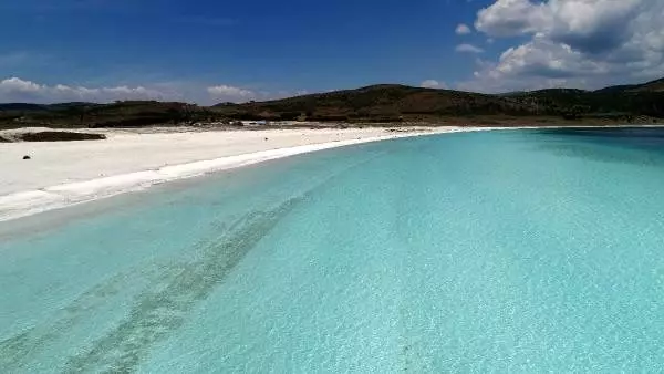 Salda Gölü'nde millet bahçesi projesine karşı 100 bine yakın imza toplandı