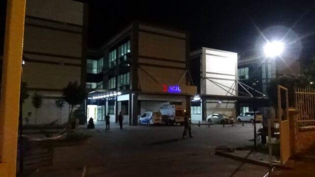 Çöpte buldukları antidepresan ilacını içen ikisi kardeş 4 çocuk hastanelik oldu Çöpte buldukları antidepresan ilacını içen ikisi kardeş 4 çocuk hastanelik oldu