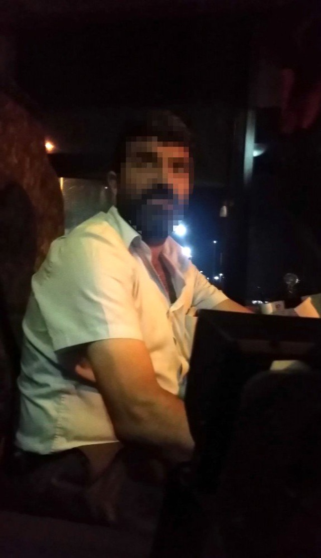Otobüs şoförü, duraktan almadığı yolcu ile tartıştı