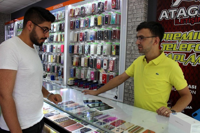 Borcu bitmeyen telefon artık ikinci kişiye satılamayacak