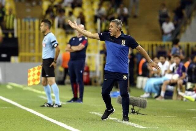Fenerbahçe, Cagliari ile 2-2 berabere kaldı!