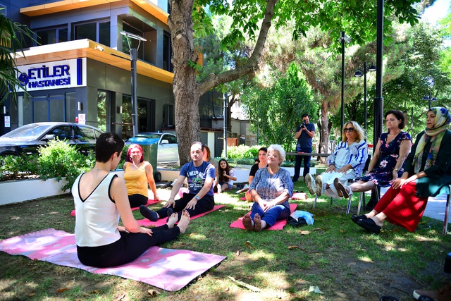 Şeker hastalığından kurtuldular, yoga yapıp ilaçları çöpe attılar