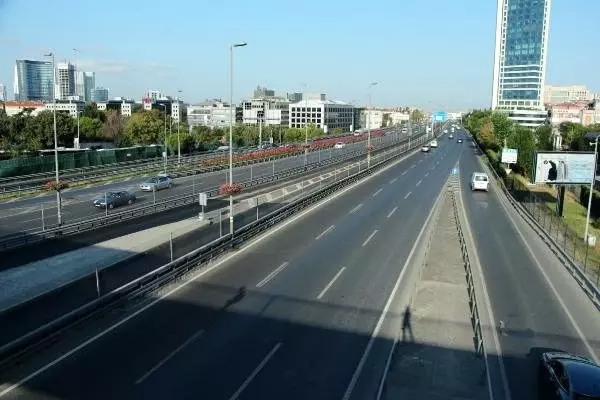 İBB paylaştı! Trafik yoğunluğu yüzde 8'e düştü