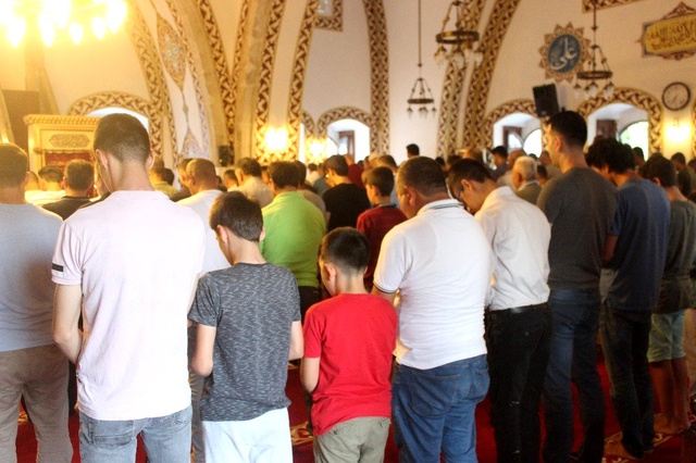 Anadolu'nun ilk camisi, bayram namazı nedeniyle doldu taştı