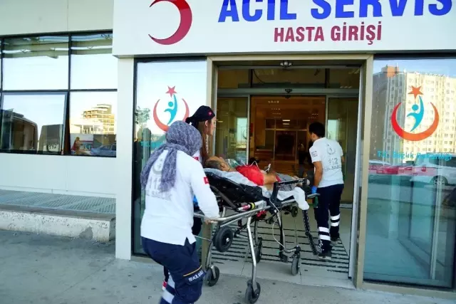 Kıyma çekme tartışması yüzünden kasaplar arasında silahlı kavga çıktı: 4 yaralı