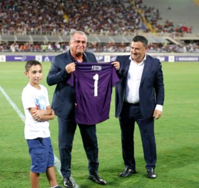 Fatih Terim, Fiorentina maçı sonrası bel fıtığı ameliyatı oldu