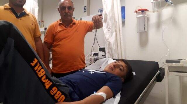 Ayakkabısını giymeye çalışan 15 yaşındaki genci akrep soktu Herkesin korkulu rüyası! Ayakkabısını giymeye çalışan 15 yaşındaki genci akrep soktu